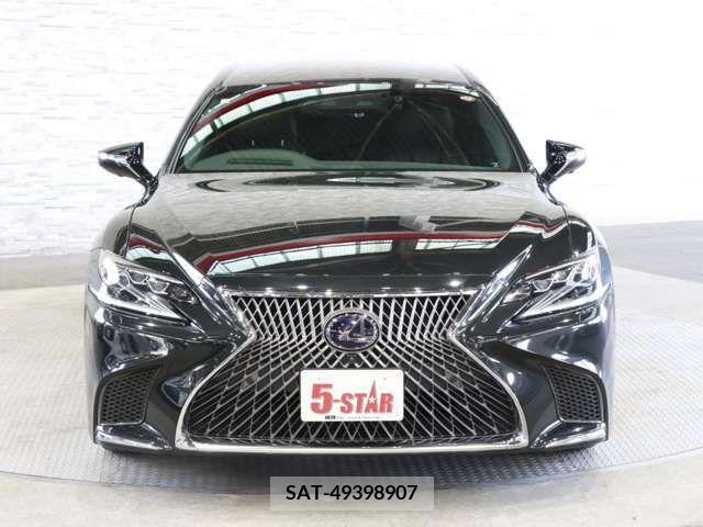 Lexus LS 2018-09 388260-11