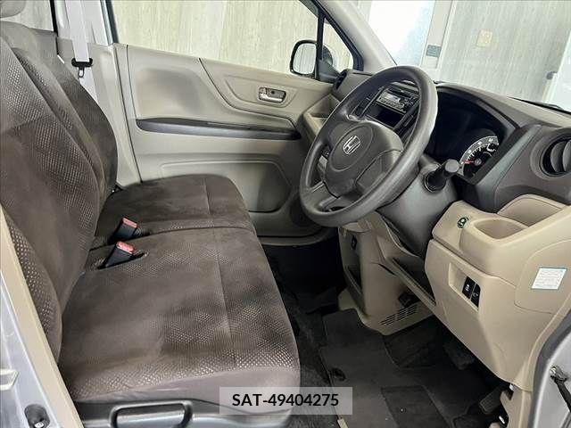 Honda N-WGN 2018-04 307779-13