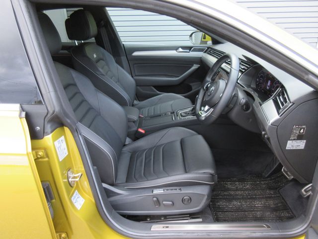 VolksWagen ARTEON 2018-10 15963-19