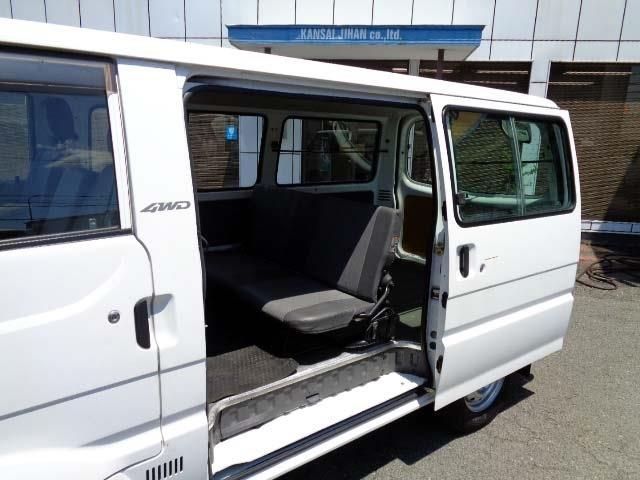 Mazda BONGO VAN 2004-06 4854-7