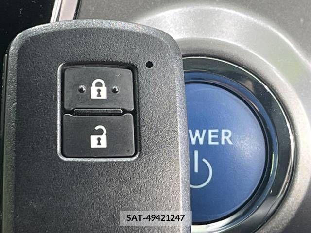 Toyota PRIUS ALPHA 2018-09 246393-8
