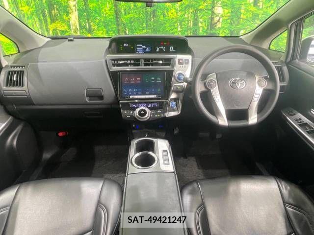 Toyota PRIUS ALPHA 2018-09 246393-1