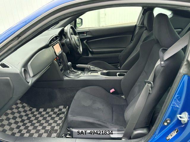 Subaru BRZ 2015-08 382076-12