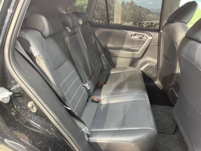 Toyota RAV4 2019-10 28510-9