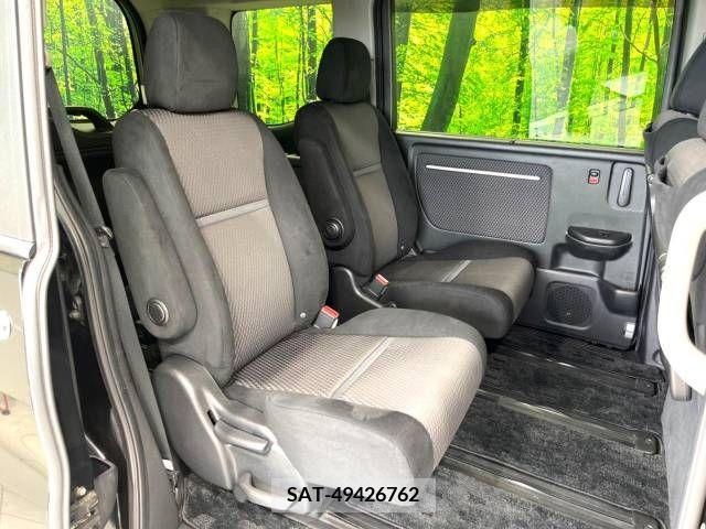 Honda STEP WGN 2016-11 324682-10