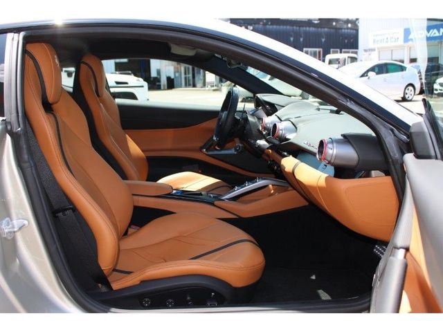Ferrari 812 2020-05 4709-5
