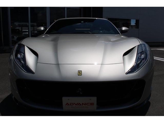 Ferrari 812 2020-05 4709-9