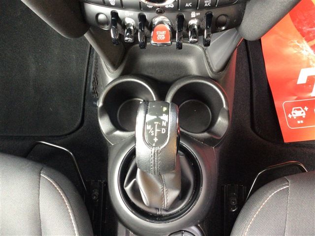 Bmw MINI 2017-06 8250-17