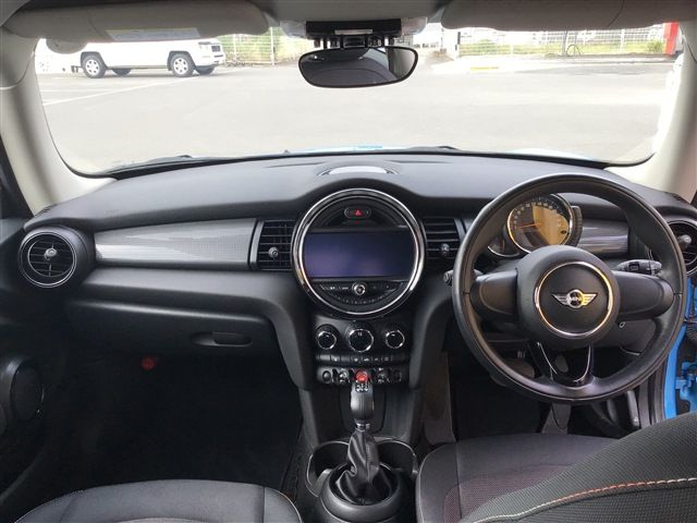 Bmw MINI 2017-06 8250-12