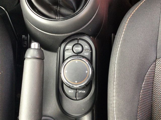 Bmw MINI 2017-06 8250-16