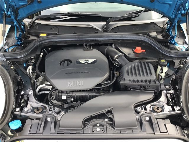Bmw MINI 2017-06 8250-28