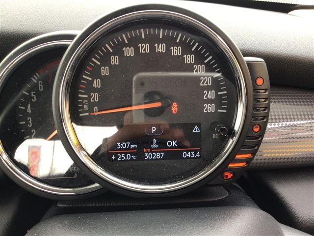 Bmw MINI 2017-06 8250-22