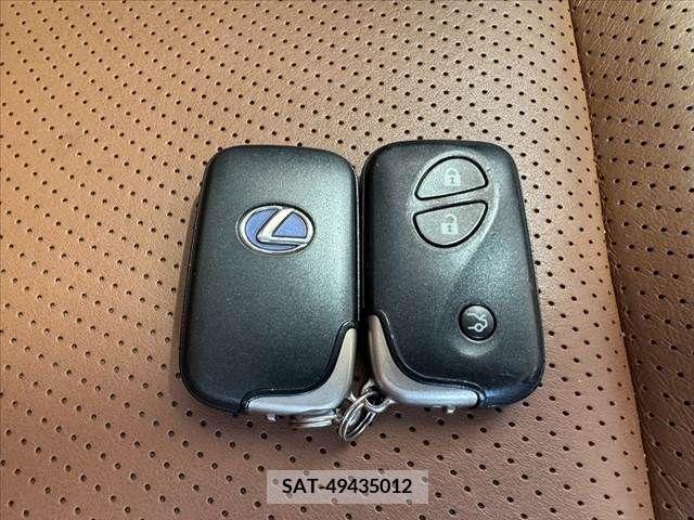 Lexus HS 2011-10 387772-4