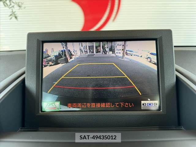 Lexus HS 2011-10 387772-3