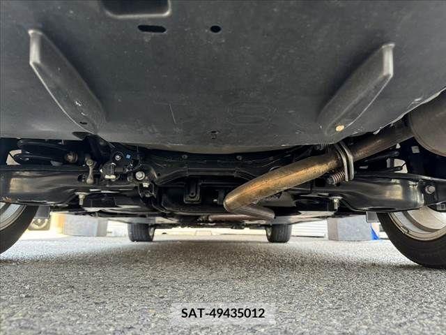 Lexus HS 2011-10 387772-19