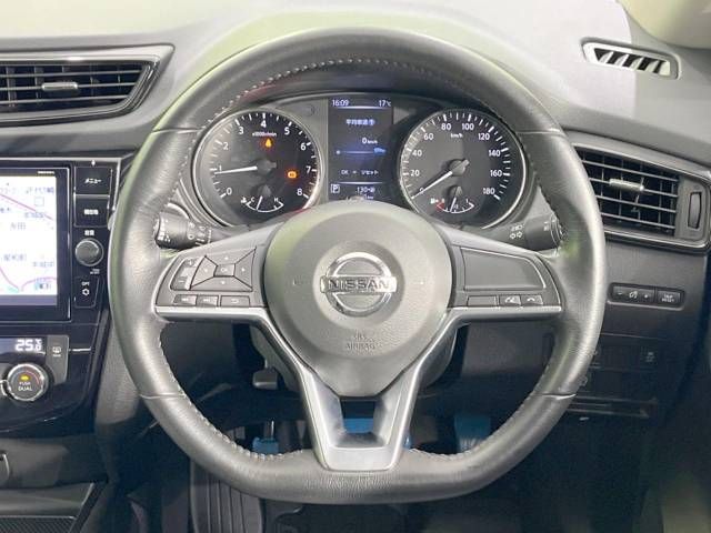 Nissan X-TRAIL 2018-08 21368-11