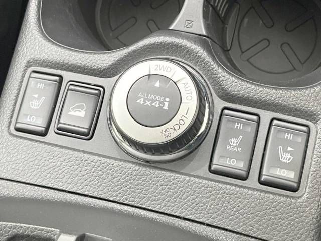Nissan X-TRAIL 2018-08 21368-5