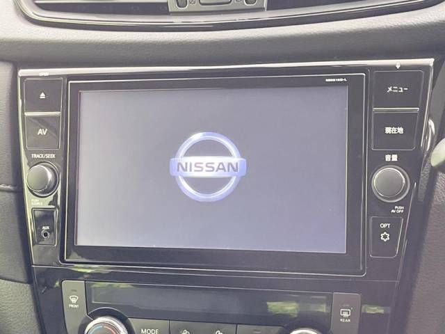 Nissan X-TRAIL 2018-08 21368-2