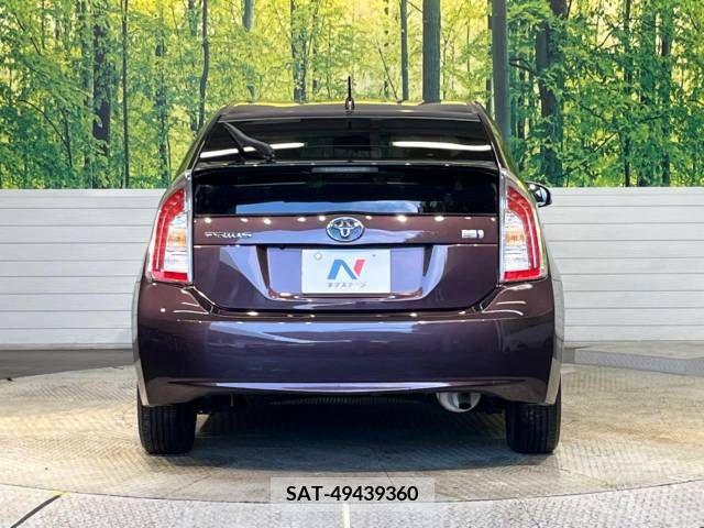 Toyota PRIUS 2013-06 345131-15