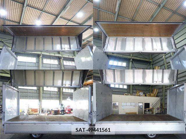 Mitsubishi CANTER 2017-04 200377-10