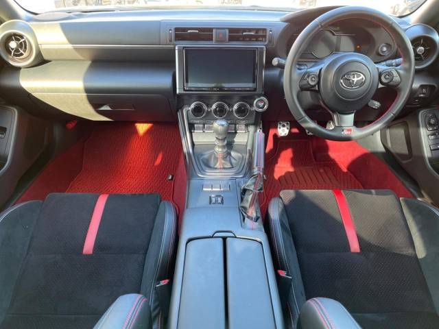 Toyota 86 2022-12 181807-1
