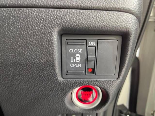 Honda N BOX CUSTOM 2019-09 186549-7