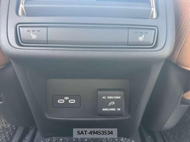 Mazda CX-60 2022-12 358782-6