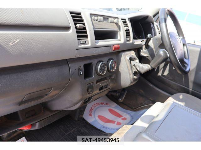 Toyota REGIUSACE VAN 2008-10 334579-1