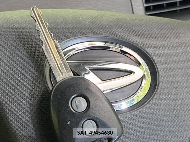 Daihatsu MOVE 2012-07 309210-2