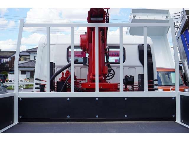 Mitsubishi CANTER 2023-02 23345-14