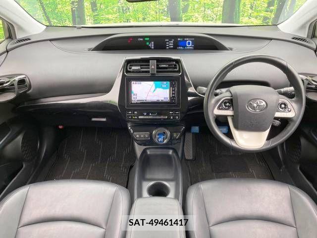Toyota PRIUS 2016-09 322344-1