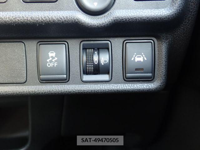 Nissan NOTE 2021-02 305512-8