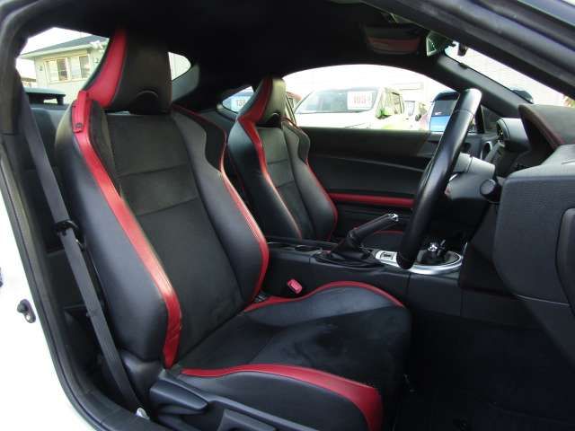 Toyota 86 2017-02 180891-16