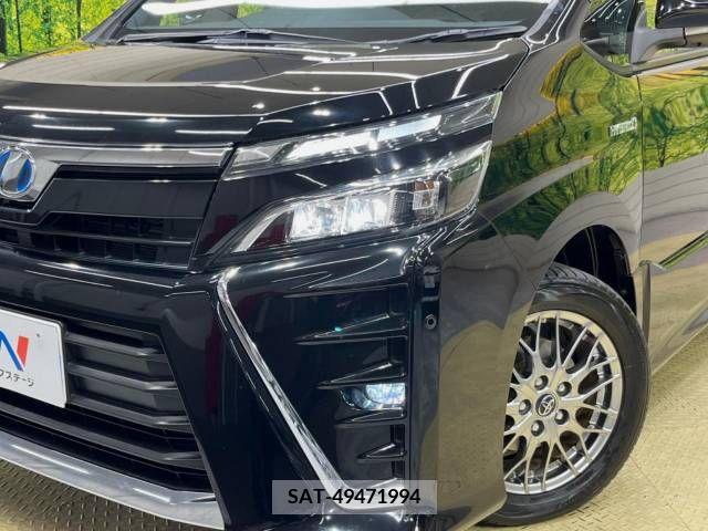 Toyota VOXY HYBRID 2017-10 382300-13