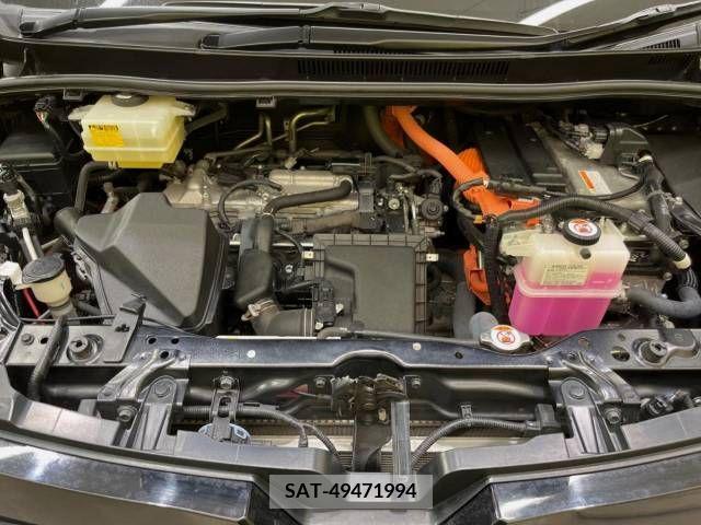 Toyota VOXY HYBRID 2017-10 382300-19