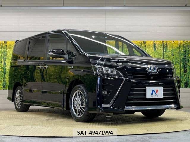 Toyota VOXY HYBRID 2017-10 382300-17