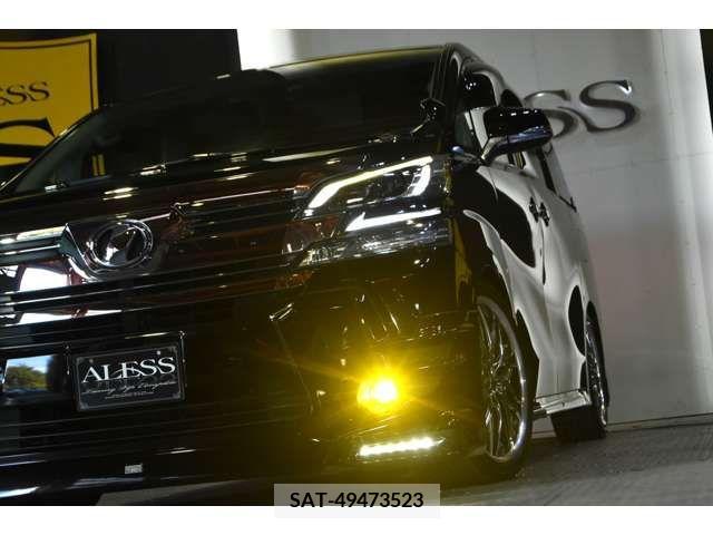Toyota VELLFIRE 2016-11 334991-12