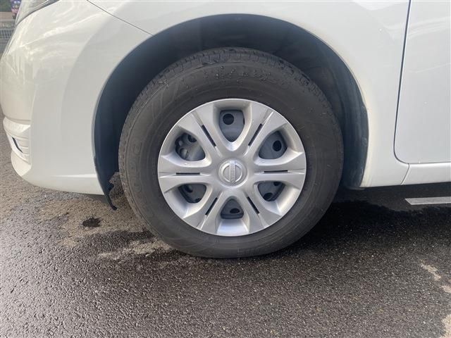Nissan NOTE 2017-04 10433-9