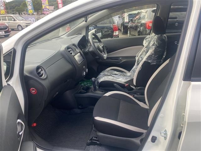 Nissan NOTE 2017-04 10433-3