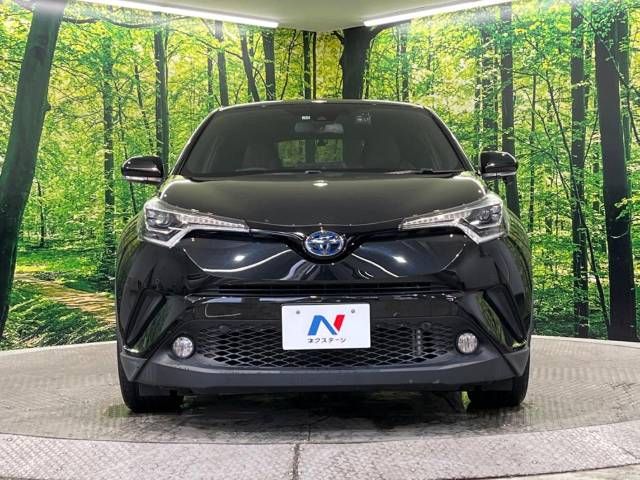 Toyota C-HR 2017-12 18633-14