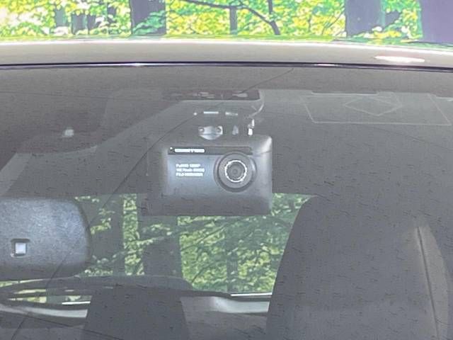 Toyota C-HR 2017-12 18633-6