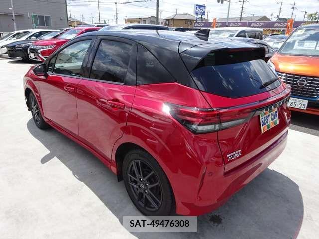 Nissan AURA 2022-11 386718-2