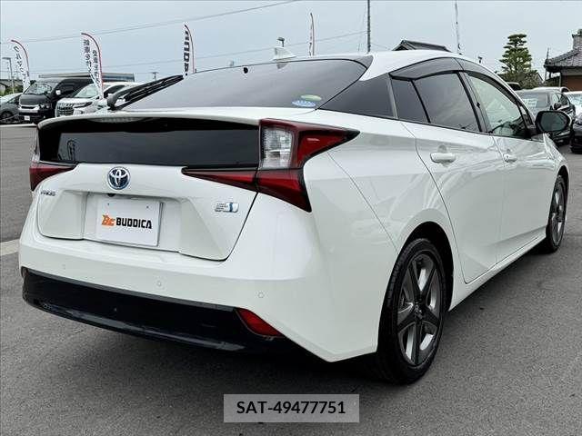Toyota PRIUS 2019-05 322420-14