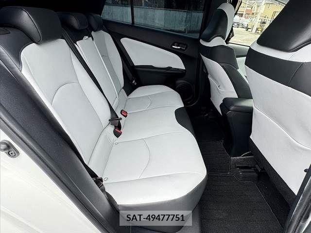 Toyota PRIUS 2019-05 322420-17
