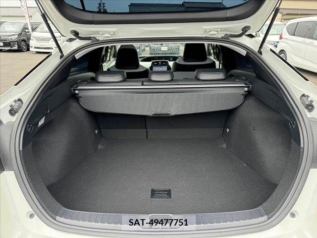 Toyota PRIUS 2019-05 322420-19