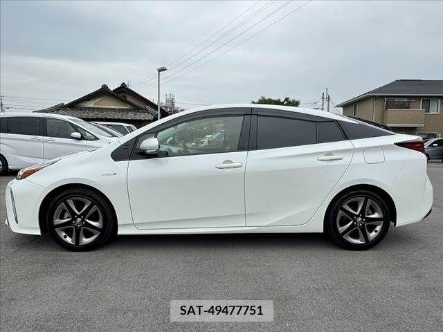 Toyota PRIUS 2019-05 322420-10