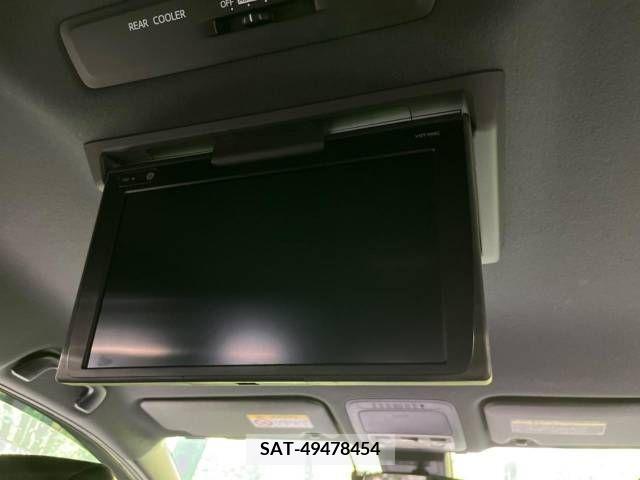 Toyota NOAH 2017-10 246335-2