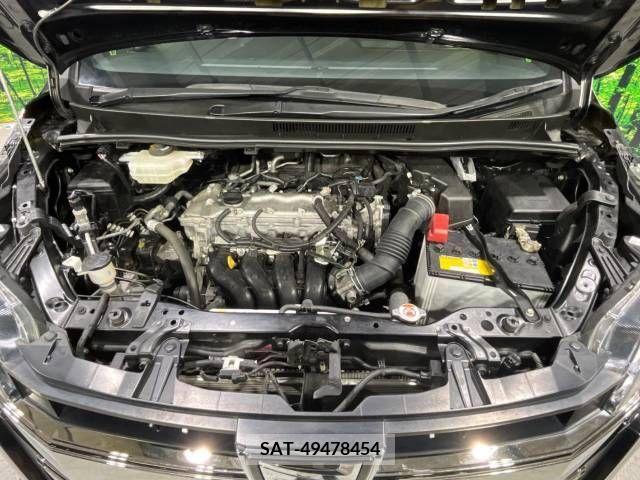 Toyota NOAH 2017-10 246335-19
