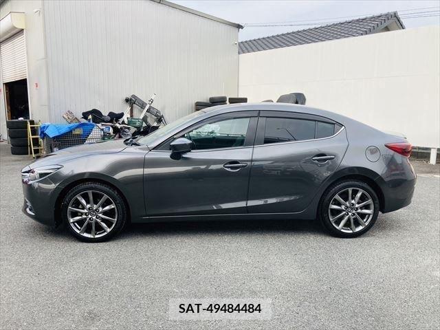 Mazda AXELA 2017-09 261913-7