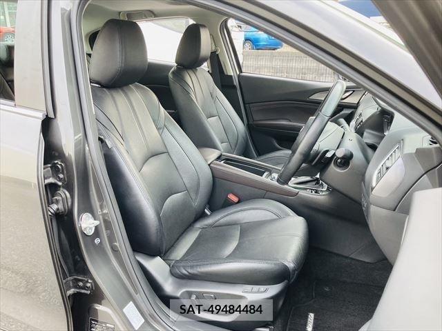 Mazda AXELA 2017-09 261913-19